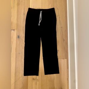 Figs Black Livingston Scrub Pants ( size medium ) - only worn 4-6 times